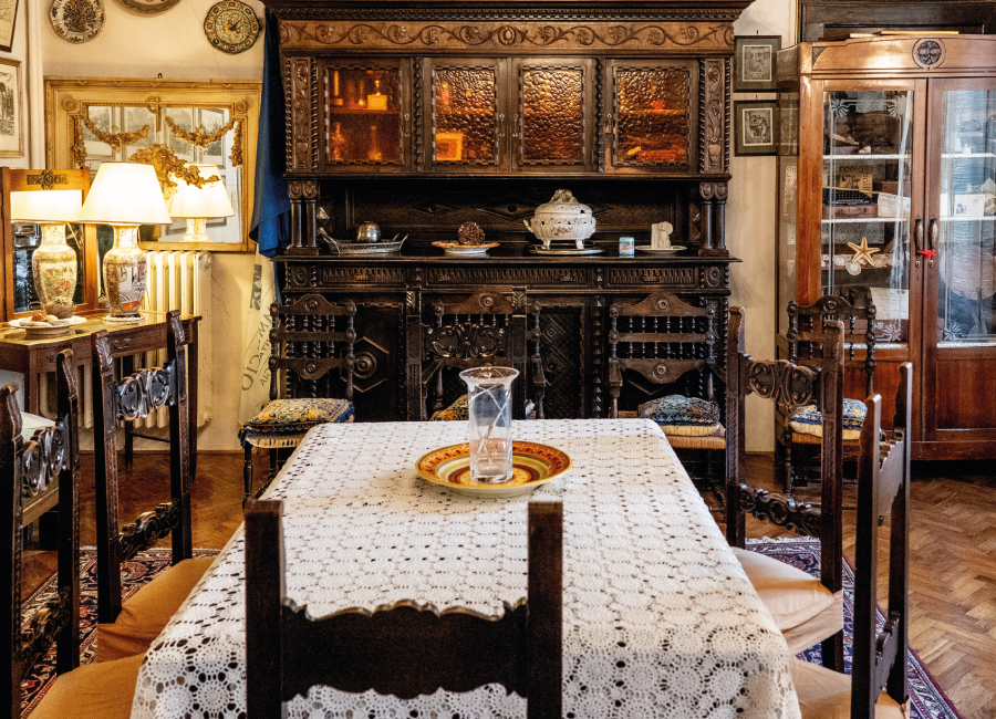 Albergo Anna Un Natale Geniale. Via Dei Priori. Perugia 2020
