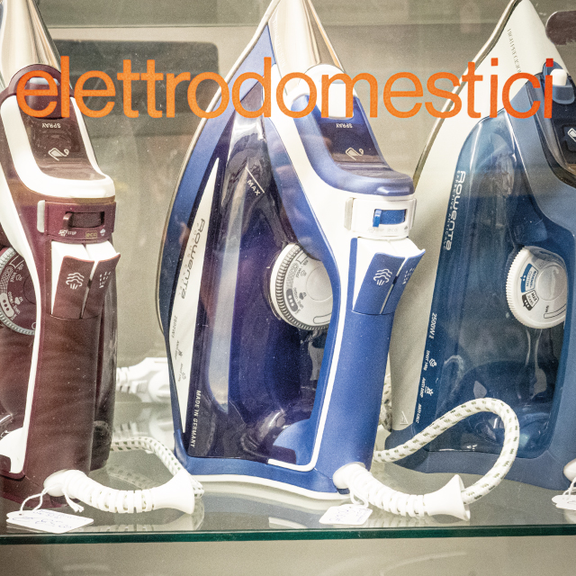 Marucchini Materiale Elettrico Un Natale Geniale. Via Dei Priori. Perugia 2020